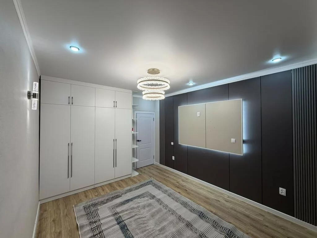 3 комнаты, 80 м², ул. Горького / Алматинка 4 этаж, Дизайнерский ремонт
