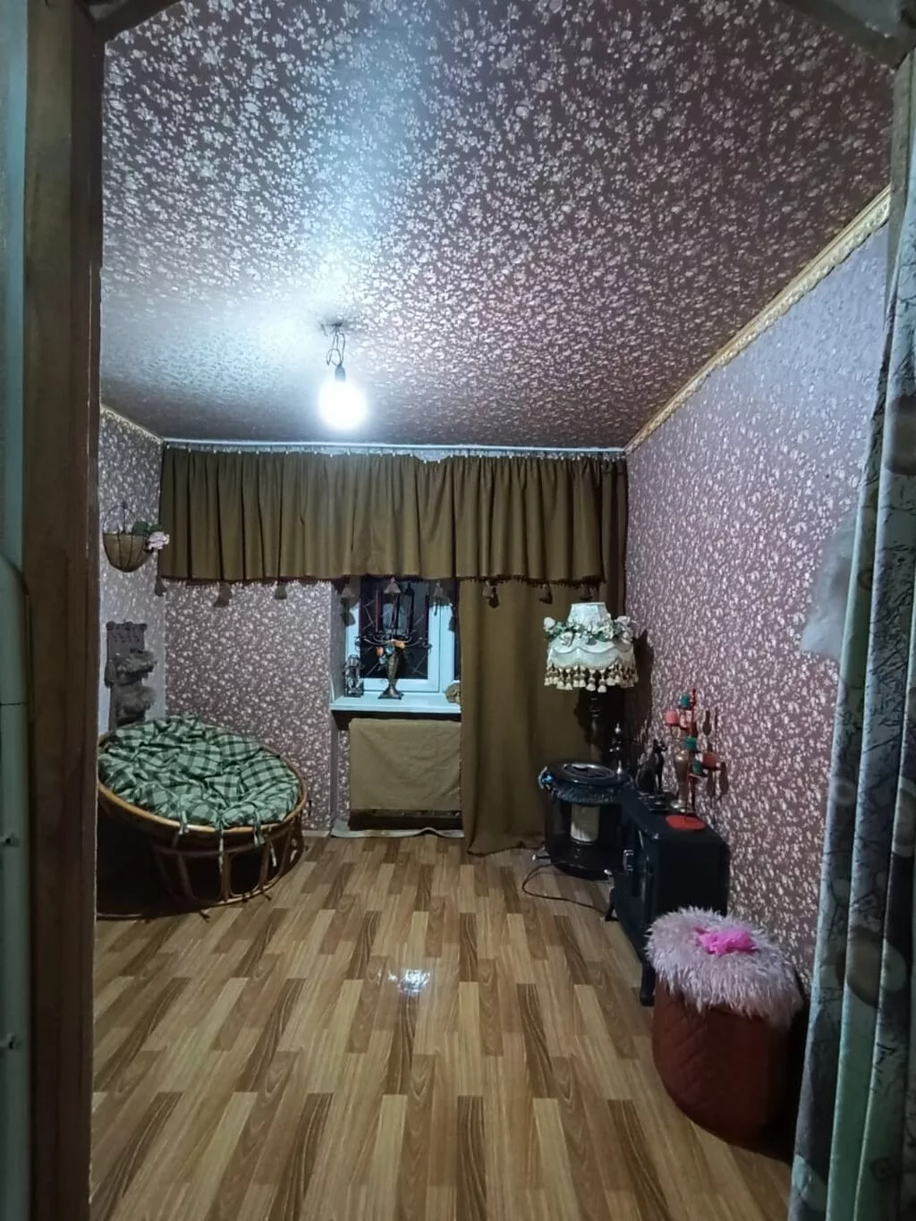 1 комната, 30 м², Шлагбаум Хрущевка, 1 этаж