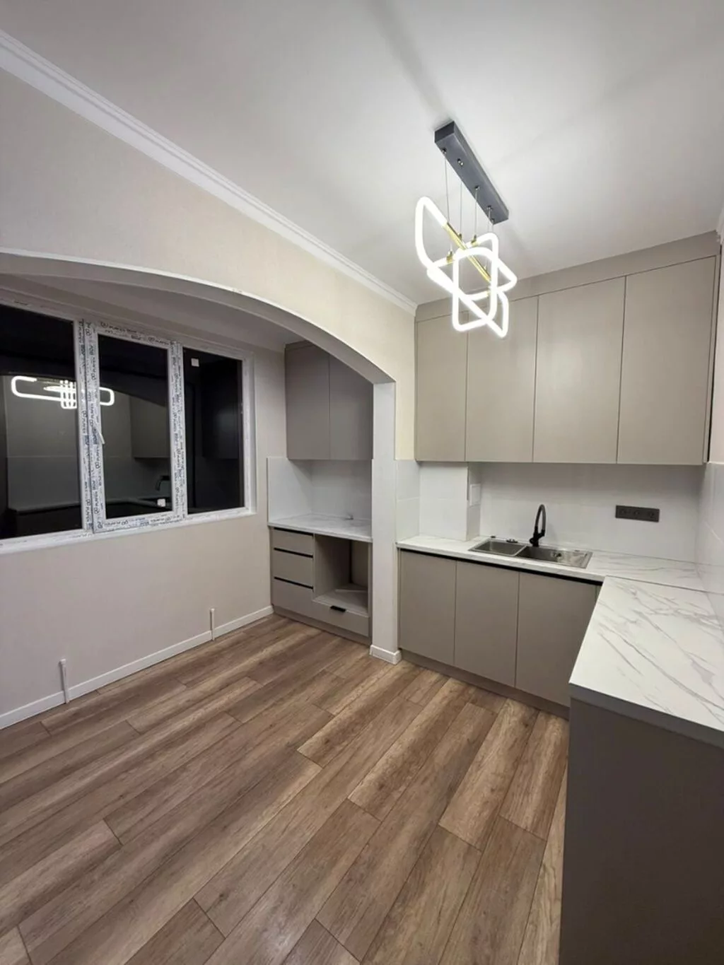 3 комнаты, 83 м², Технопарк Элитка, 9 этаж, Евроремонт