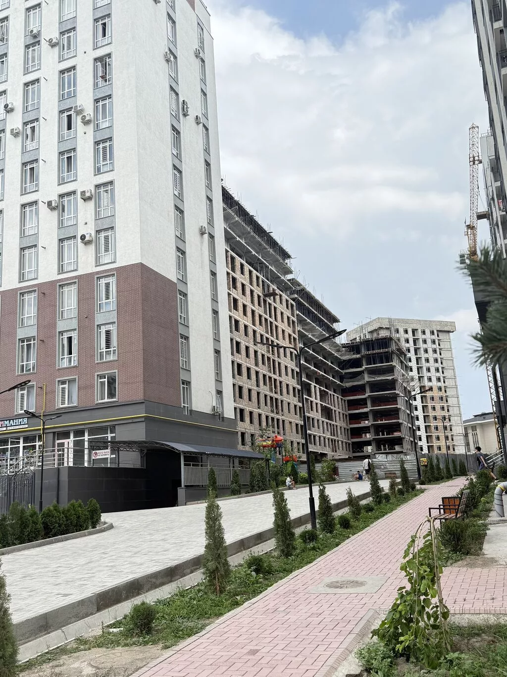 2 комнаты, 72 м², Асанбай мкр Элитка, 5 этаж, ПСО (под самоотделку)