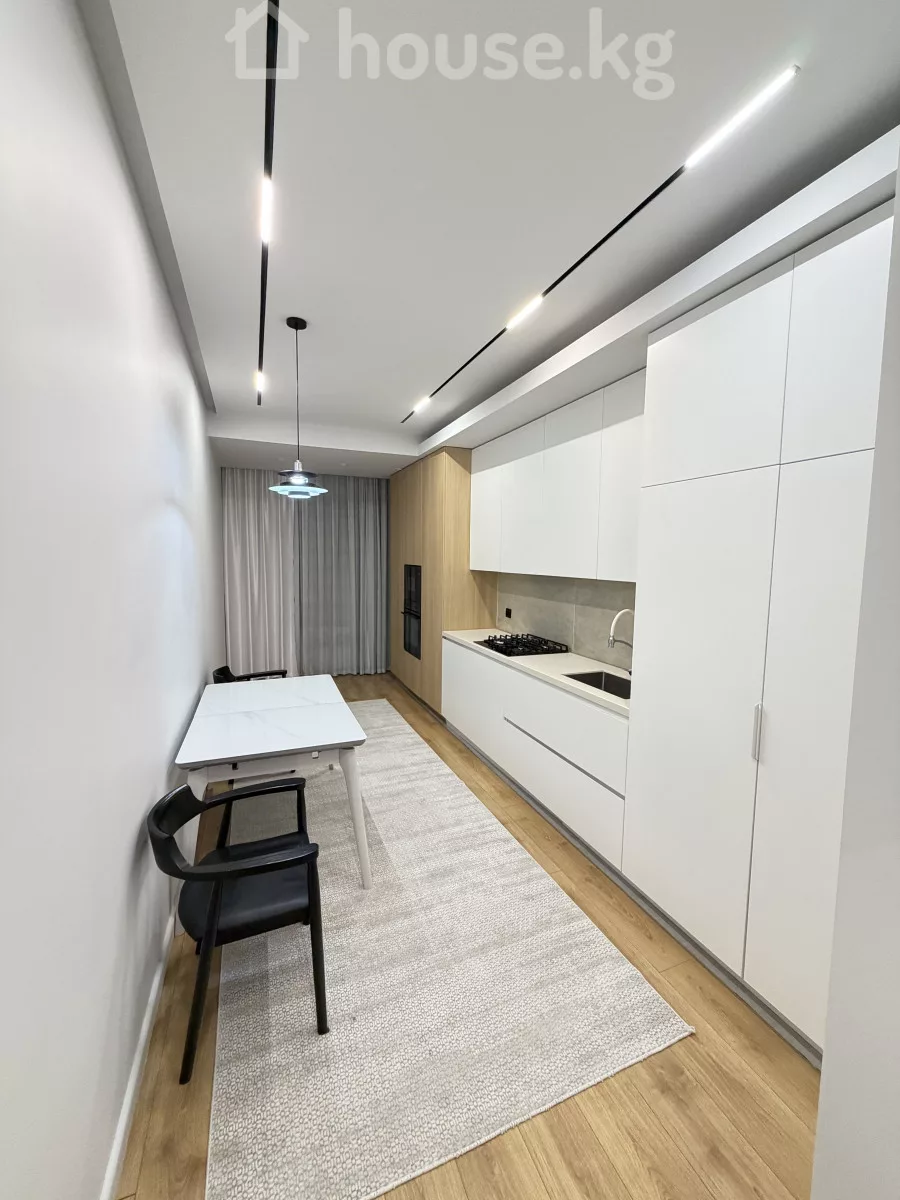 Продажа, 2-комн. квартира: Чуйская область / Бишкек, город Бишкек, 6 м-н — за 15 768 000 сом