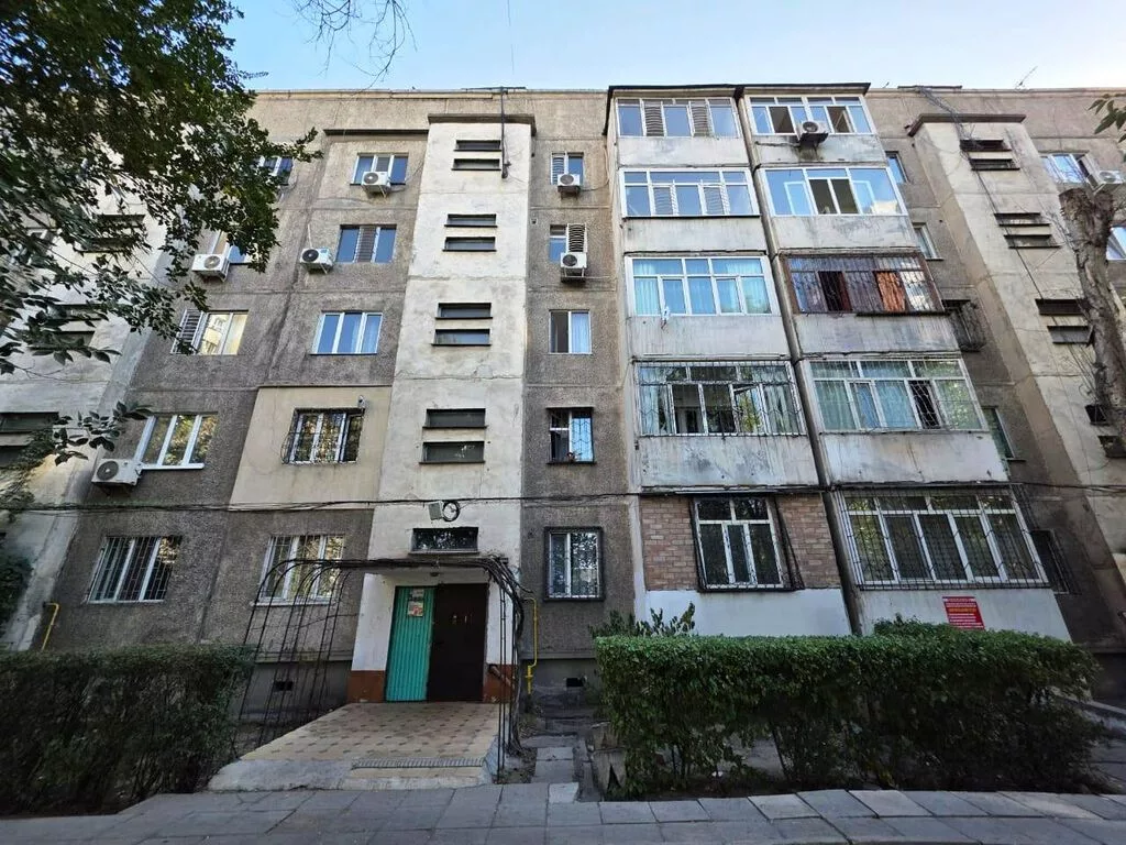 1 комната, 35 м², Восток-5 мкр 105 серия, 2 этаж, Евроремонт