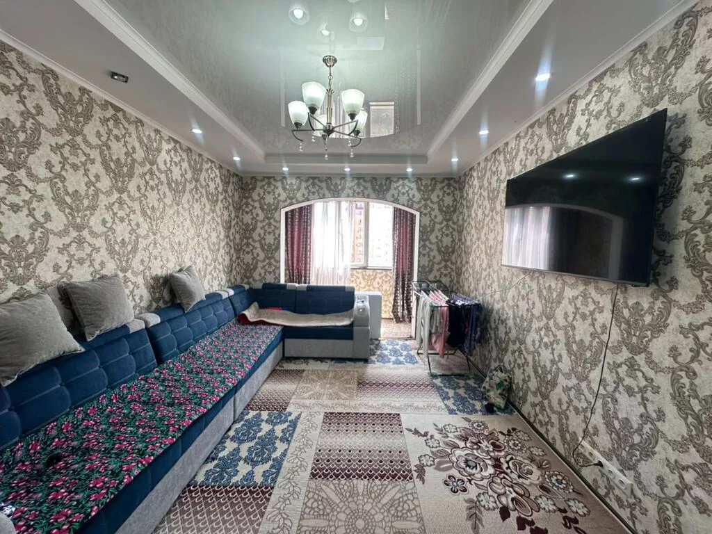 2 комнаты, 67 м², Улан-2 мкр 106 серия улучшенная, 6 этаж, Евроремонт