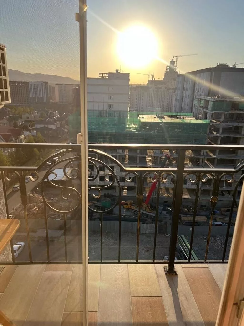 1 комната, 37 м², 10 этаж, Евроремонт