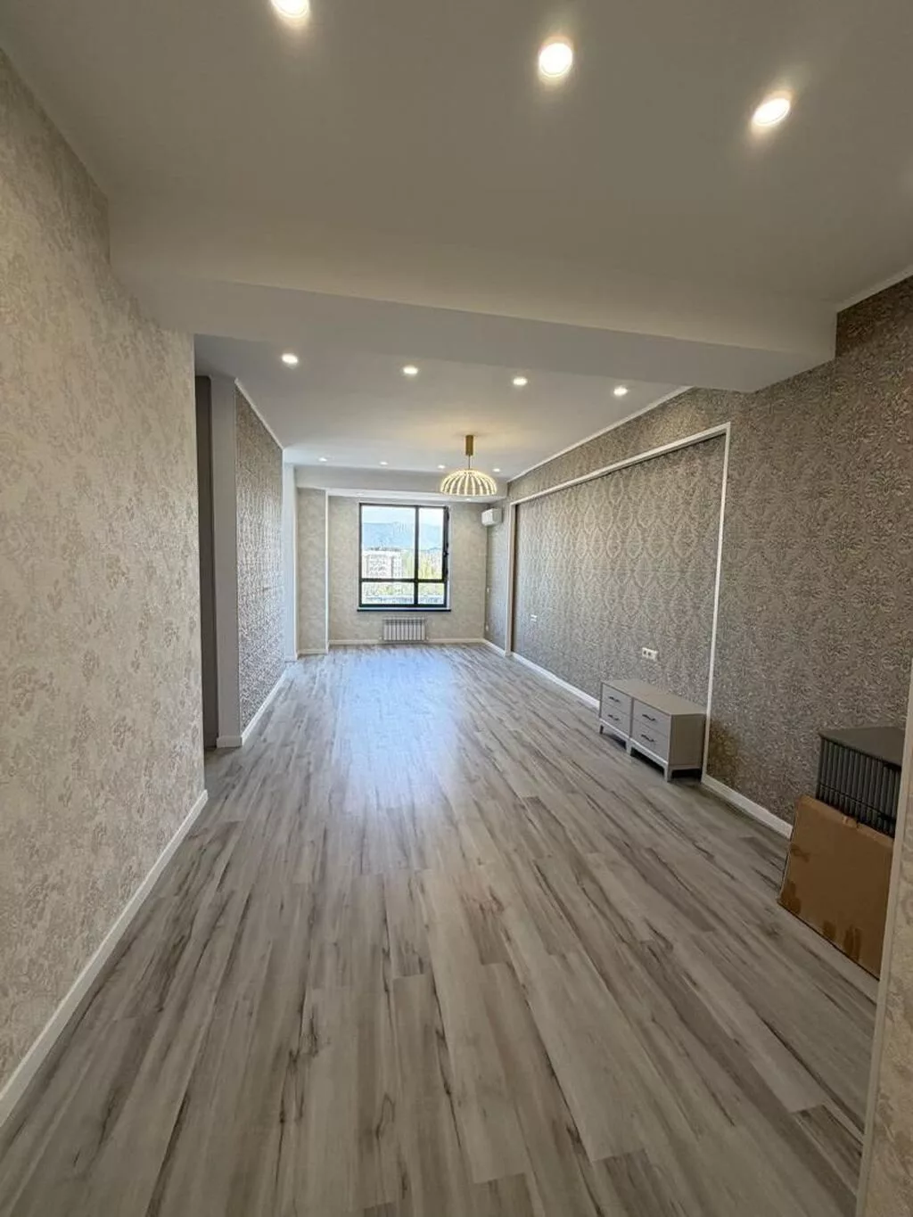 3 комнаты, 104 м², 9 этаж