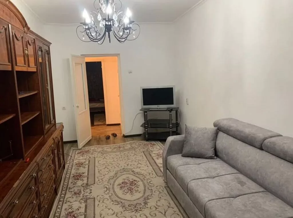 2 комнаты, 50 м², Индивидуалка, 1 этаж, Косметический ремонт