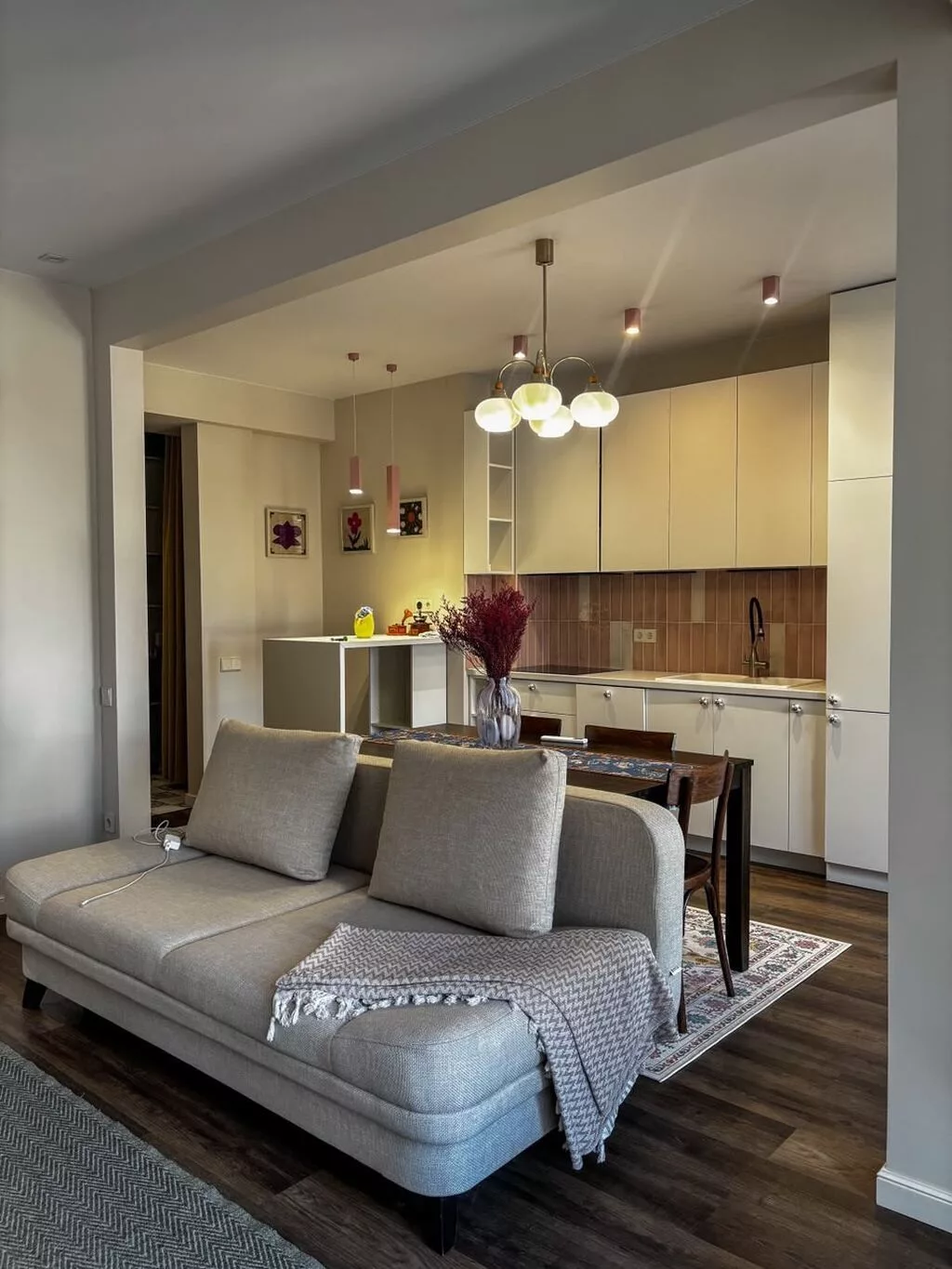 2 комнаты, 50 м², Кок-Жар мкр Индивидуалка, 12 этаж, Свежий ремонт