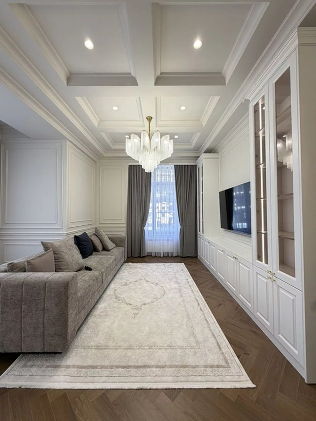 3 комнаты, 109 м², Асанбай мкр Элитка, 2 этаж, Дизайнерский ремонт