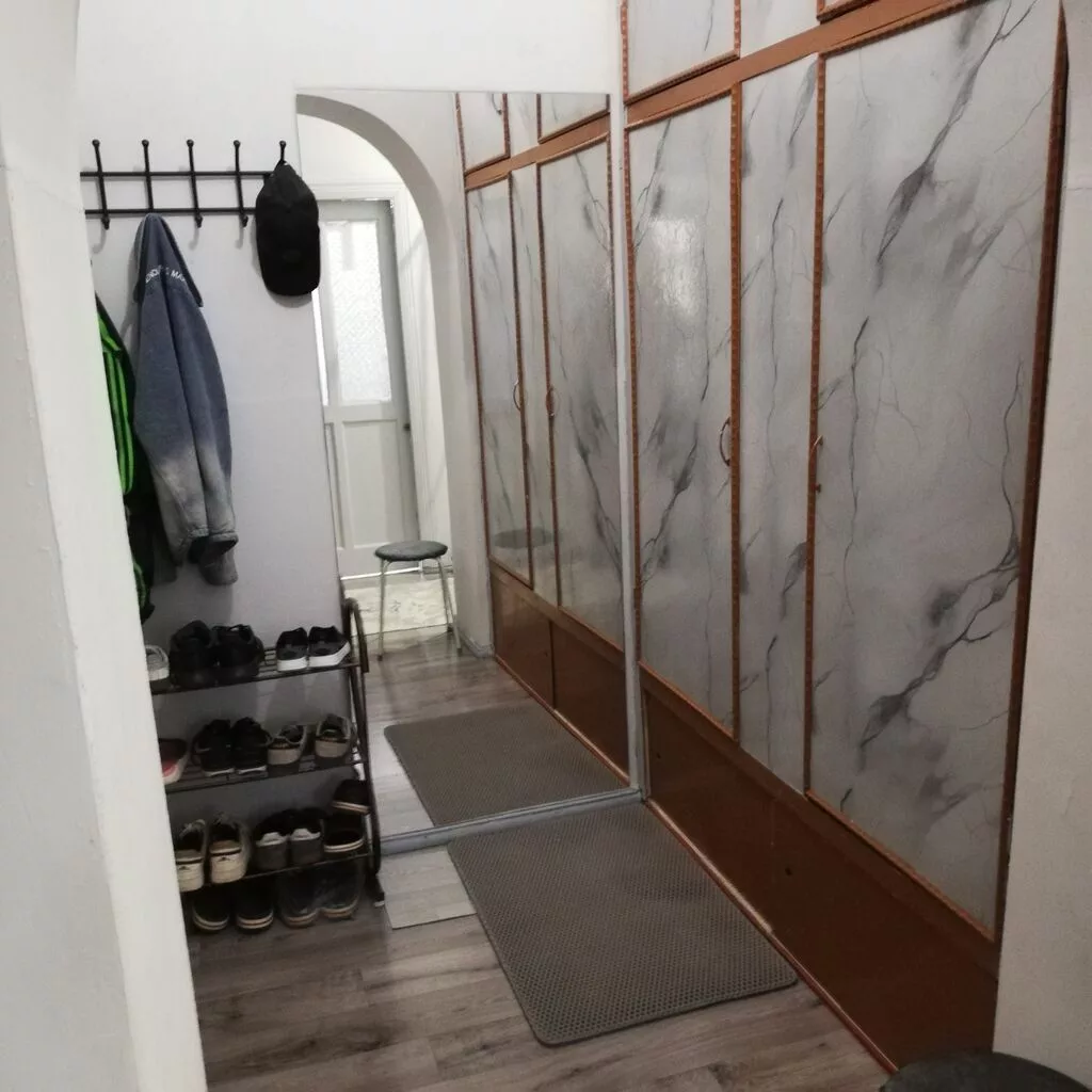 3 комнаты, 63 м², Шлагбаум Индивидуалка, 1 этаж, Косметический ремонт
