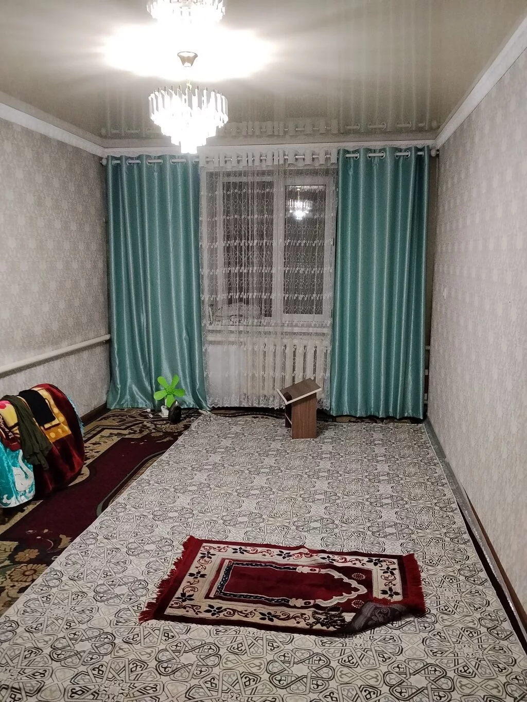 Срочно срочно тез аранын ичинде Кайынды шаарында арзан баада Уйдун