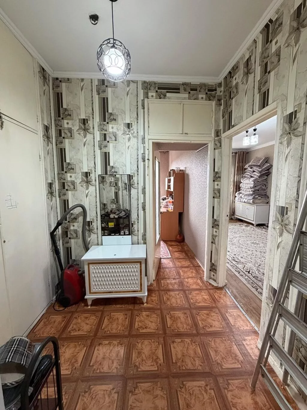 В Сокулуке продается 2х комнатная квартира. 🏷️ Об объекте: 3 этаж