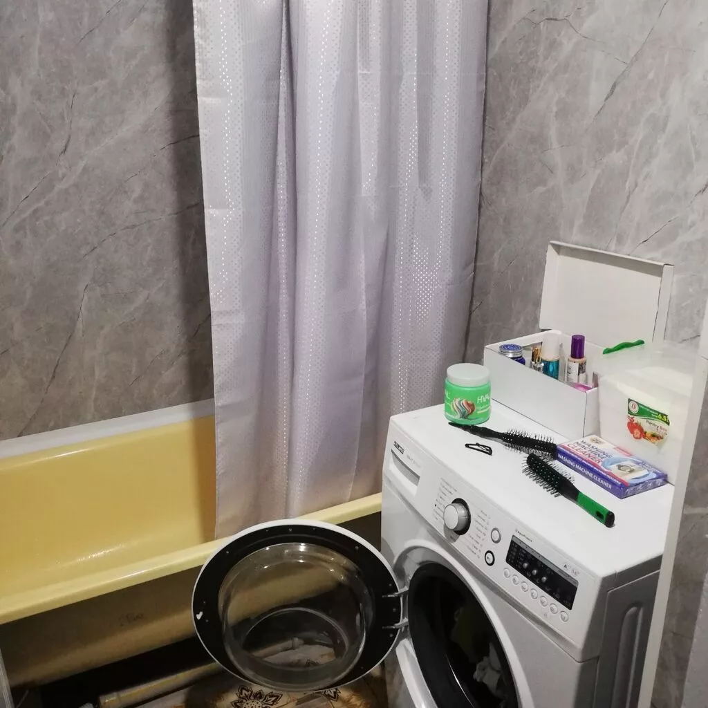 3 комнаты, 63 м², Шлагбаум Индивидуалка, 1 этаж, Косметический ремонт