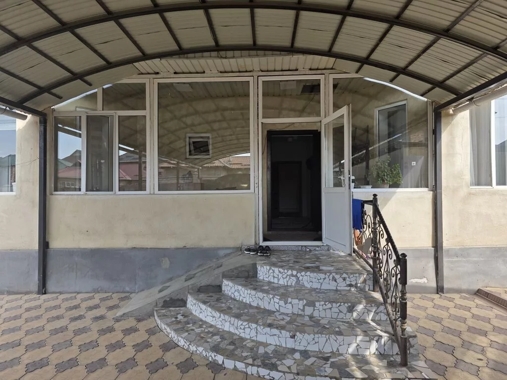 160 м², 4 комнаты, Селекционное с., Семейным