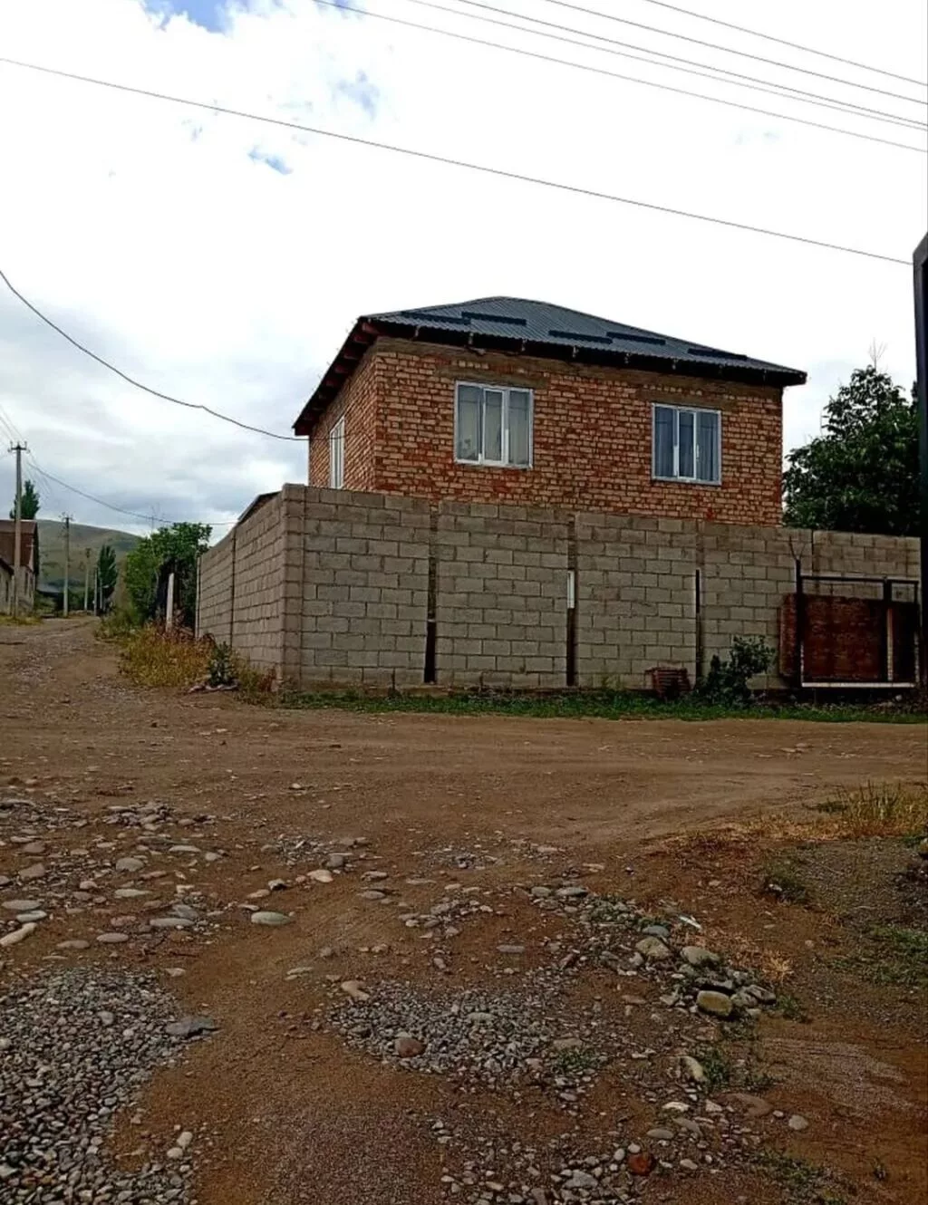 С.Воронцовка 2 х этажный дом 200м² соток 6 .срочная продажа . стены