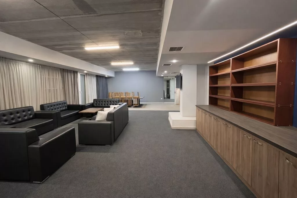 🏢 СДАЁТСЯ ПОМЕЩЕНИЕ 165 м² В БИШКЕКЕ 📍 Алматинка / Льва Толстого