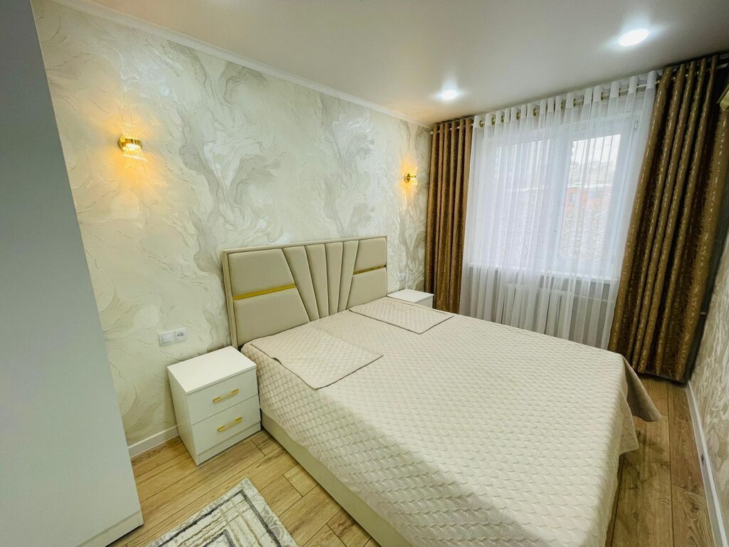 3 комнаты, 64 м², 7 мкр 104 серия, 4 этаж, Дизайнерский ремонт