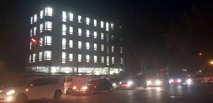 Аренда офисов, 33 м², В бизнес центре, 1 линия