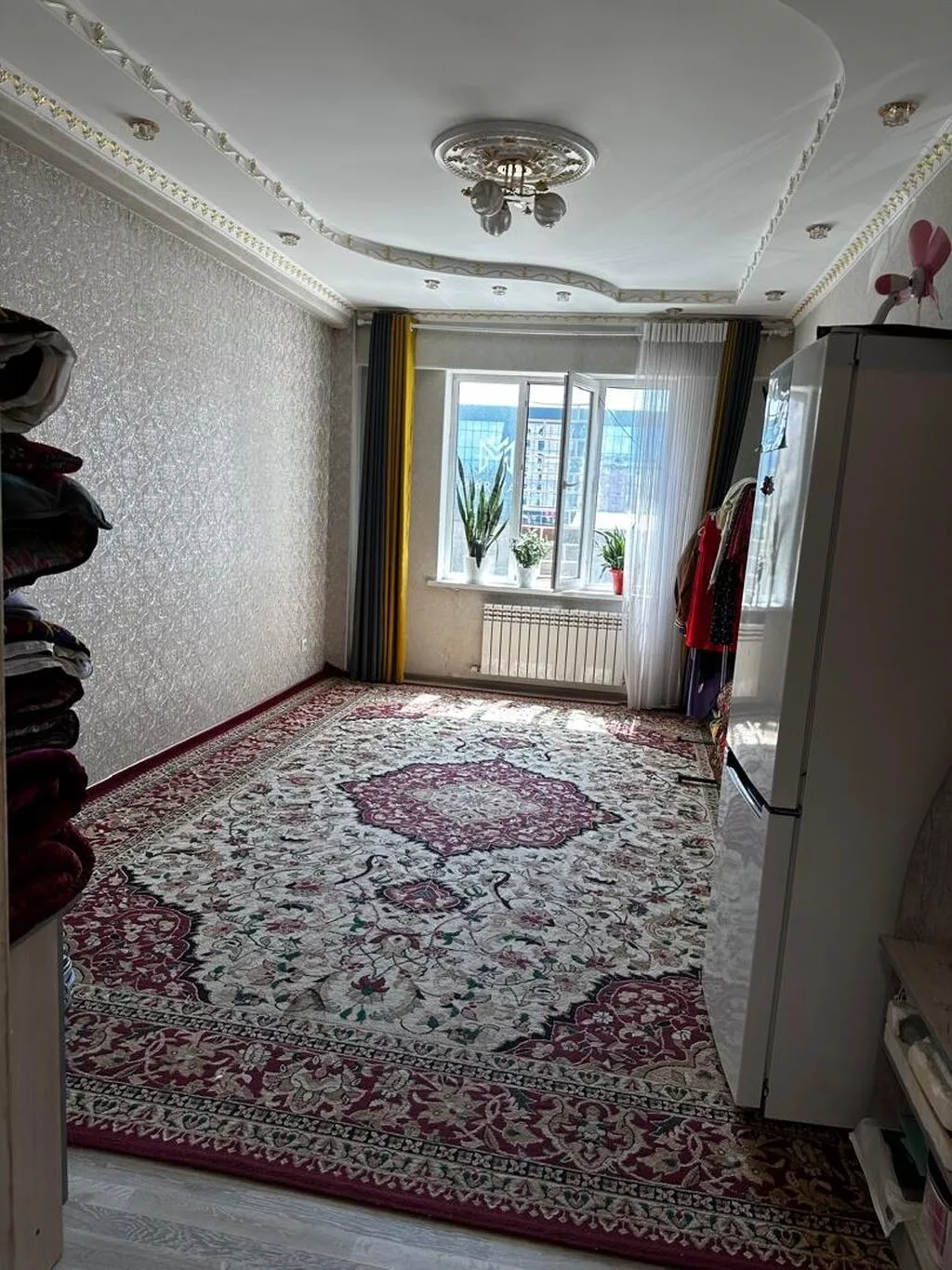 Продаётся 1‑комнатная квартира с раздельной планировкой - Просторная
