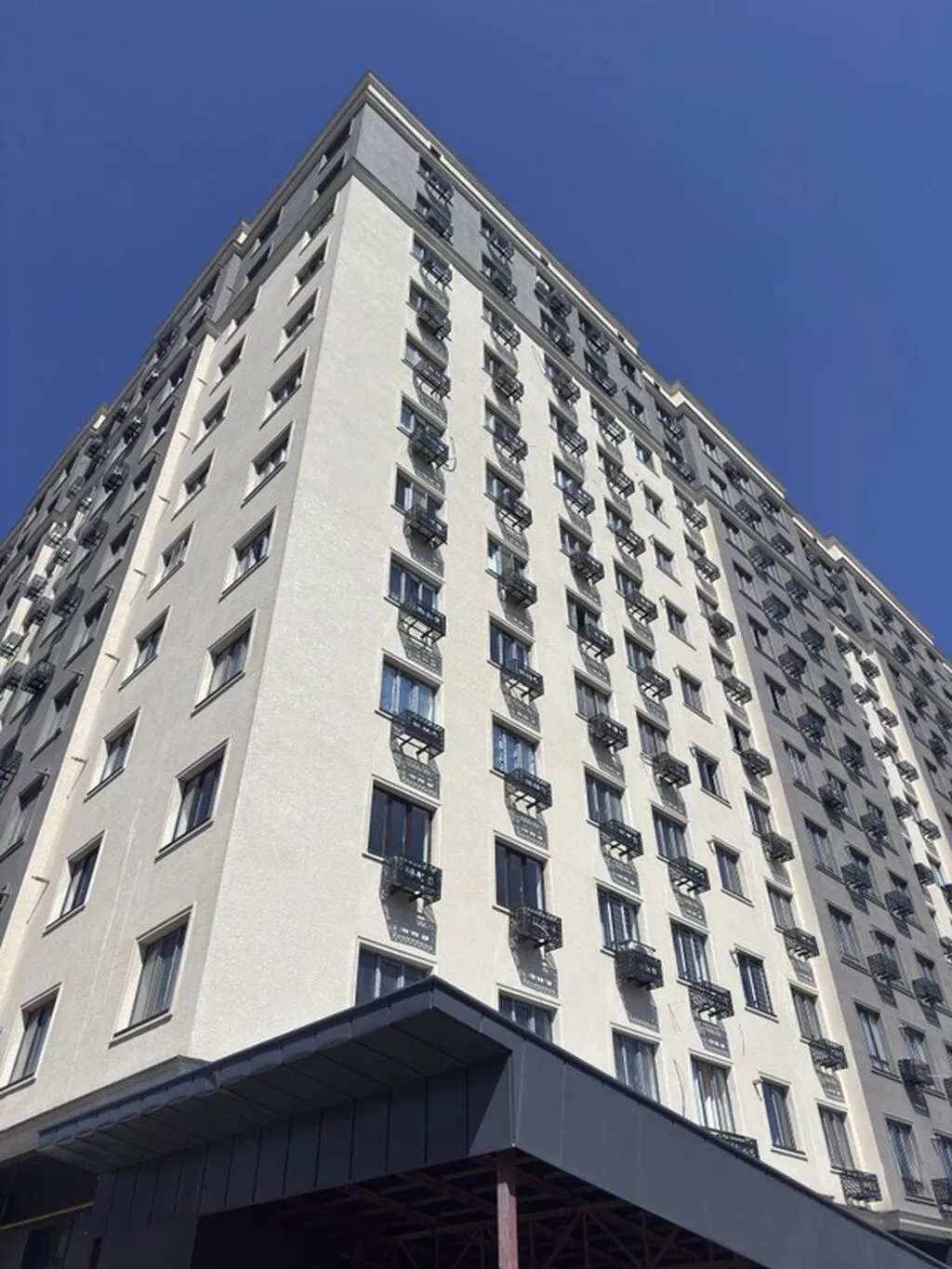 2 комнаты, 84 м², Элитка, 12 этаж, ПСО (под самоотделку)