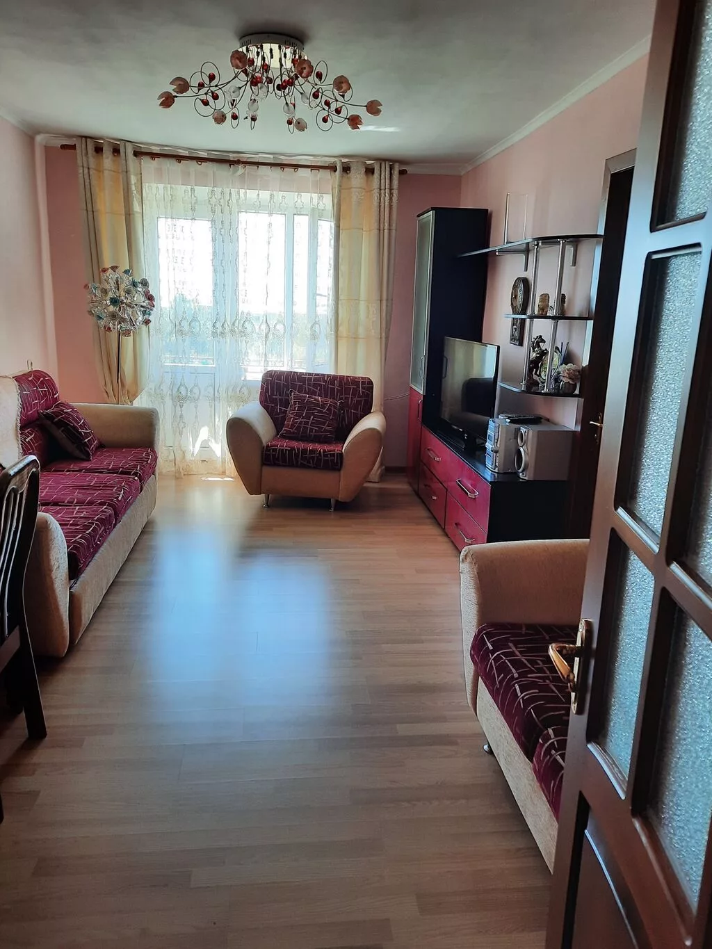 3 комнаты, 62 м², Индивидуалка, 3 этаж