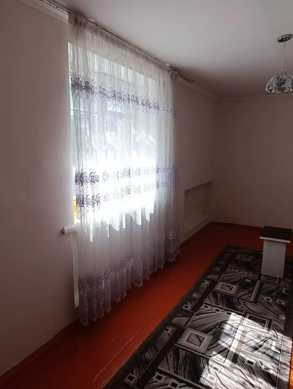 3 комнаты, 55 м², 2 этаж